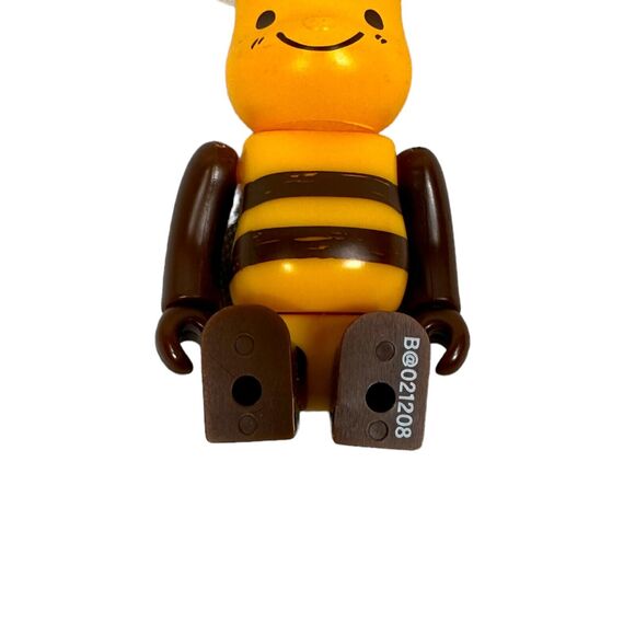 Medicom Be@Rbrick Series 21 Buzzy The Bee Bear Figure S21 Karel Chapek Bearbrick - Picture 4 of 8